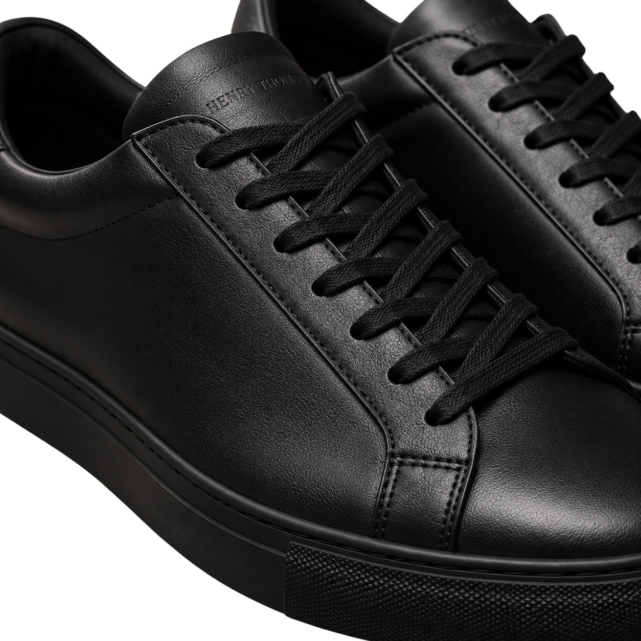 Premium Leather Low-Top Sneakers – Black | Hensky Thurs